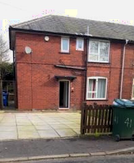 3 Bedroom Detached House To Rent In Delamere Road, Rochdale, OL16