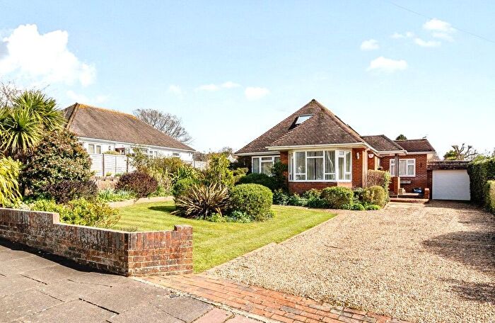 4 Bedroom Bungalow For Sale In Hayling Rise, High Salvington, Worthing, West Sussex, BN13
