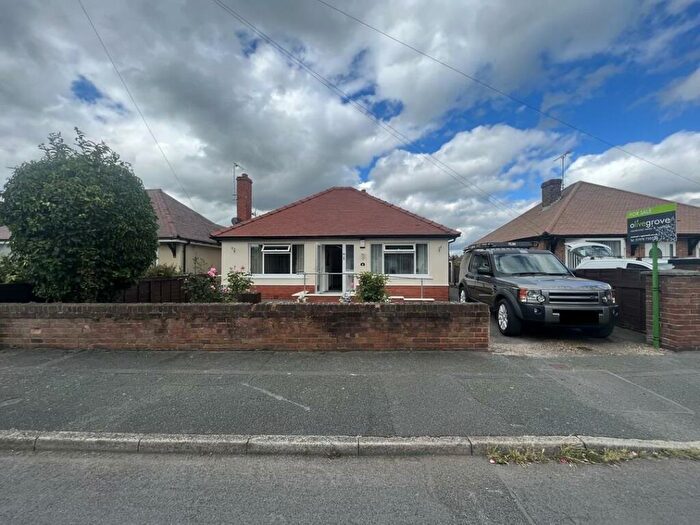 2 Bedroom Detached Bungalow For Sale In Camberley Drive, Wrexham, LL12