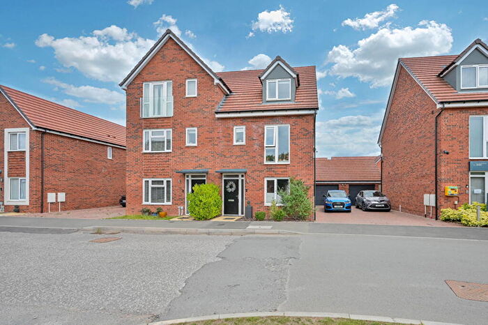 4 Bedroom Semi-Detached House For Sale In Anemone Avenue, The Fairways, Stafford, ST17