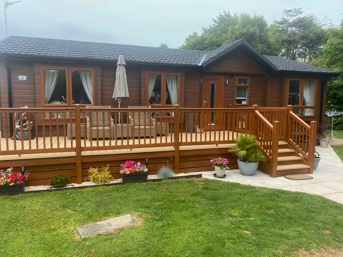 2 Bedroom Park Home For Sale In Conifer Crescent, Lytham Road, Lawnsdale Country Park, Lytham St Annes, FY8