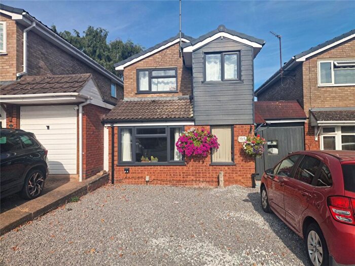 3 Bedroom Detached House For Sale In Barnfield Way, Stafford, Staffordshire, ST17