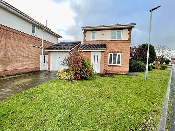 3 Bedroom Detached House To Rent In Meadowbarn Close, Cottam, Preston, PR4