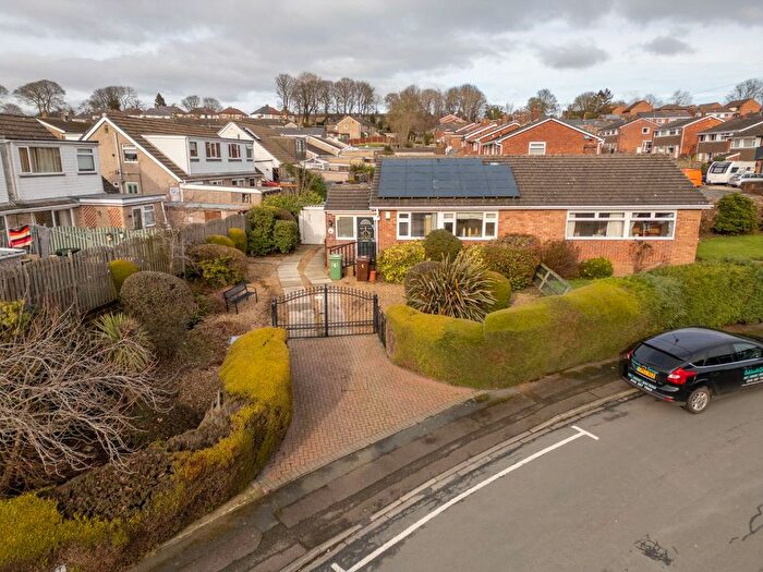 2 Bedroom Bungalow For Sale In South Croft Avenue, Birkenshaw, BD11