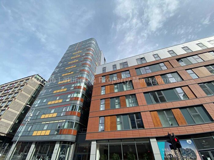 2 Bedroom Apartment To Rent In Nuovo Apartments, Great Ancoats Street, Ancoats, Manchester, M4