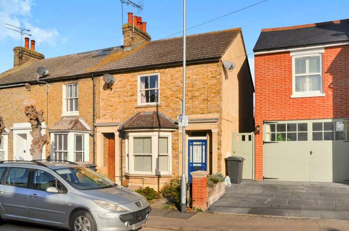 2 Bedroom End Of Terrace House To Rent In South Primrose Hill, Chelmsford, CM1