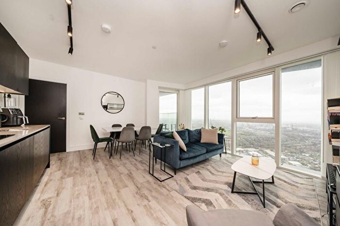 1 Bedroom Flat For Sale In Portal Way, Acton, W3