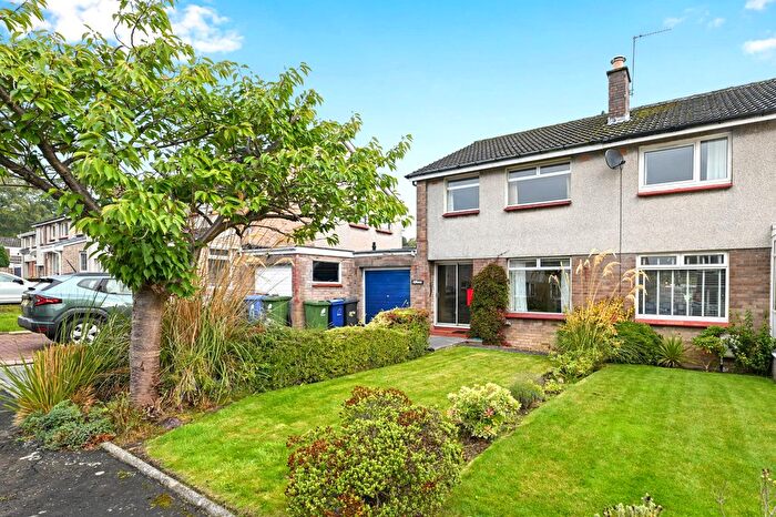 3 Bedroom Semi-Detached House For Sale In Ravelsykes Road, Penicuik, EH26