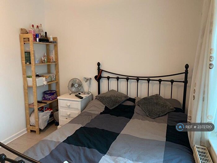 6 Bedroom Terraced House To Rent In Alderley Road, Bath, BA2