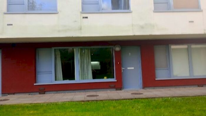 2 Bedroom Flat To Rent In Elm Grove, London, SW19