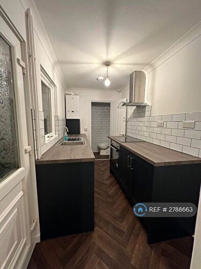 2 Bedroom Semi Detached House To Rent In Till Road, Lowestoft, NR32