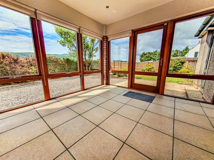 2 Bedroom Detached Bungalow To Rent In Gateside, Cupar, KY14