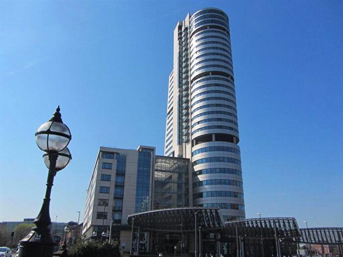 1 Bedroom Apartment For Sale In Bridgewater Place, Water Lane, Leeds, LS11