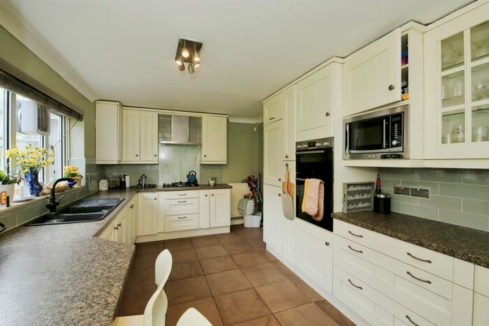 4 Bedroom Detached House For Sale In Oates Way, Ramsey, Huntingdon, PE26