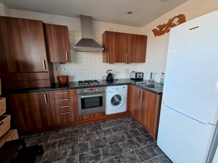 2 Bedroom Flat To Rent In Merkland Lane, Aberdeen, AB24