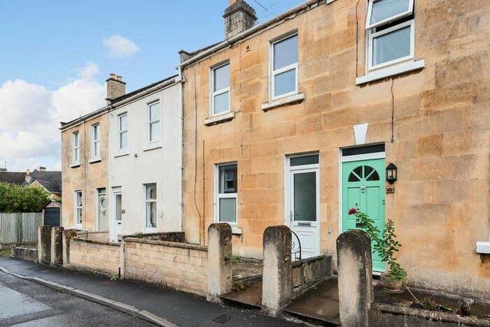 4 Bedroom Terraced House To Rent In Burnham Road, Bath, BA2