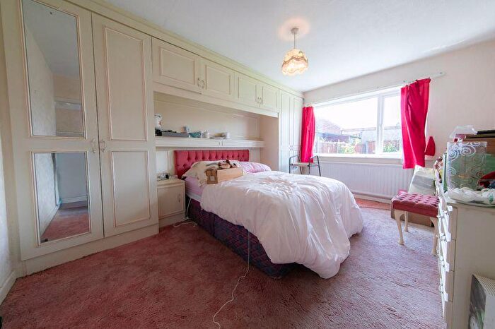 2 Bedroom Semi-Detached Bungalow For Sale In No., Roylen Avenue, Poulton - Le - Fylde, Lancs, FY6