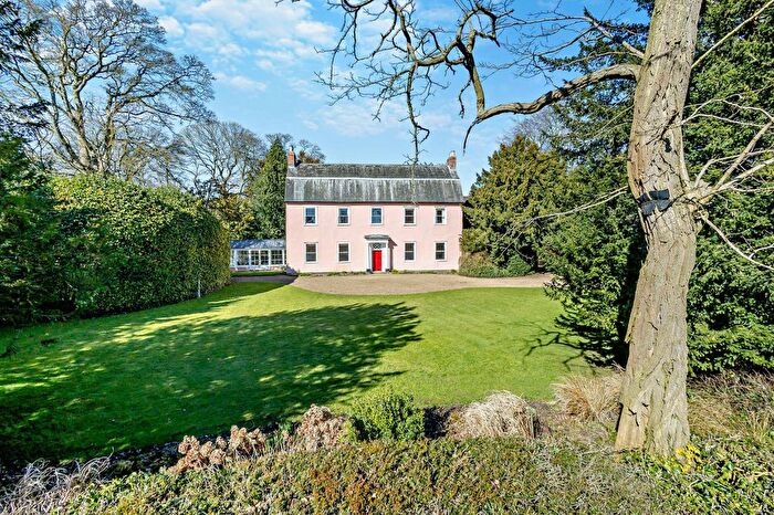 6 Bedroom Detached House For Sale In Kelshall, Royston, Hertfordshire, SG8