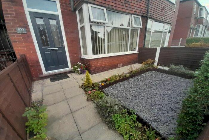2 Bedroom Property To Rent In Chamber Road, Oldham, OL8