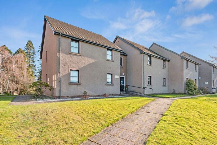 2 Bedroom Flat For Sale In Earnbank, Bridge Of Earn, PH2