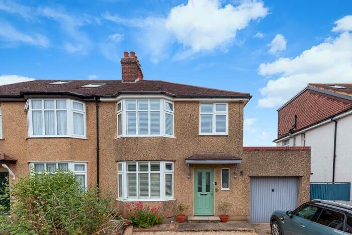 3 Bedroom Semi-Detached House To Rent In Forest Road, Risinghurst, OX3