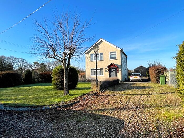 3 Bedroom Detached House For Sale In Maldon Road, Tiptree, CO5