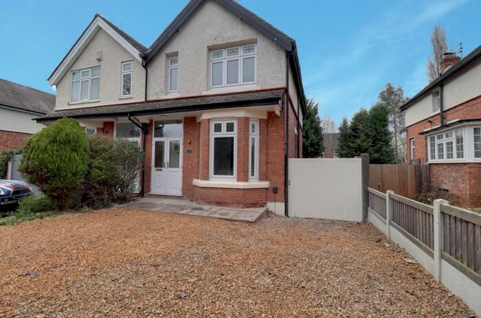 3 Bedroom Semi-Detached House To Rent In Newport Road, Stafford, ST16