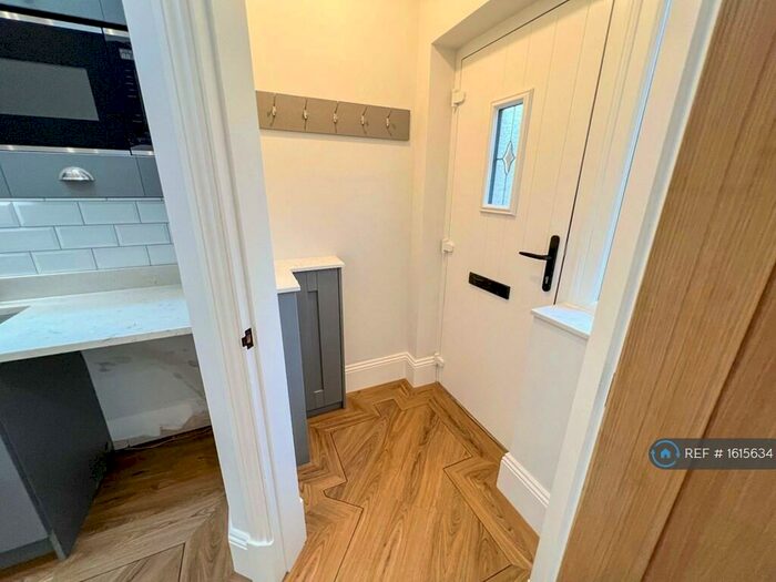 1 Bedroom Bungalow To Rent In Mulberry Green, Rossendale, BB4