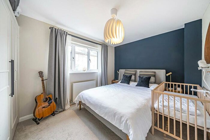 2 Bedroom Terraced House For Sale In Caroline Place, Battersea, SW11