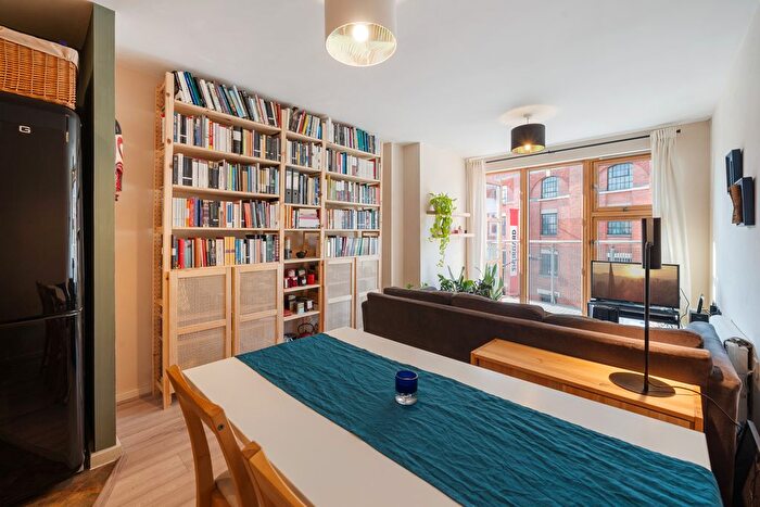 1 Bedroom Flat To Rent In Hungerford Road, London, N7
