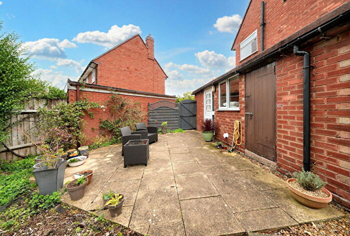 3 Bedroom Detached House For Sale In Ivetsey Road, Wheaton Aston, ST19