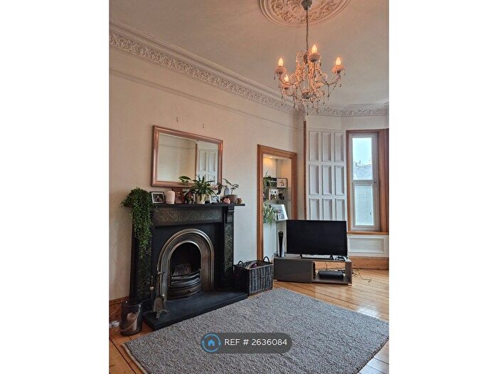4 Bedroom Flat To Rent In Polwarth Crescent, Edinburgh, EH11
