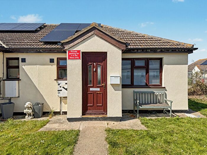 1 Bedroom Bungalow To Rent In The Lilacs, Minster-On-Sea, ME12