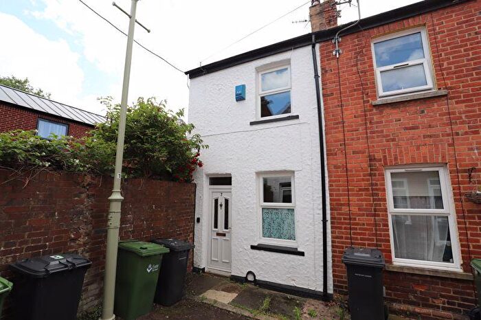 1 Bedroom End Of Terrace House To Rent In Grendon Buildings, Exeter, EX1