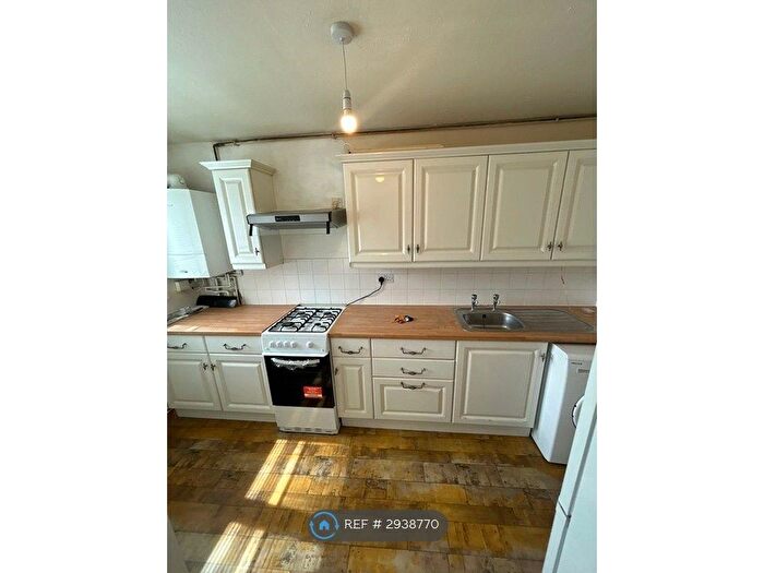 1 Bedroom Flat To Rent In Uxbridge, Hillingdon, UB8