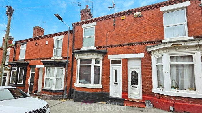 3 Bedroom Terraced House For Sale In Clarence Avenue, Balby, Doncaster, DN4