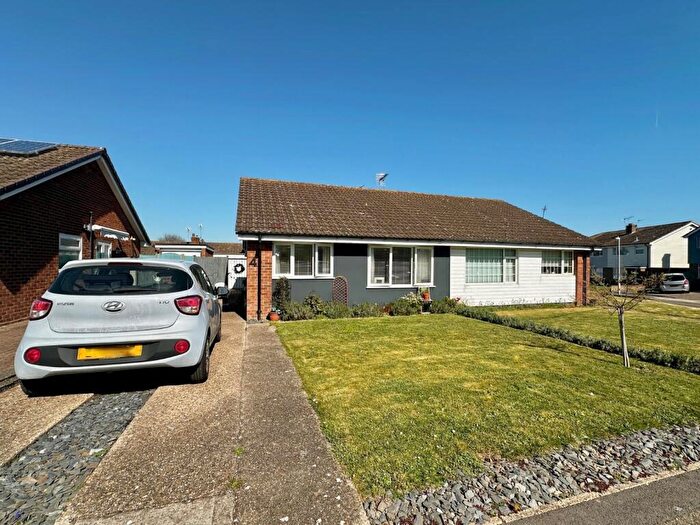2 Bedroom Bungalow For Sale In Patterson Close, Deal, Kent, CT14