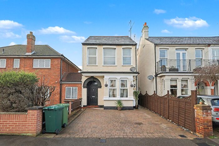 2 Bedroom Flat For Sale In Thetford Road, Ashford, TW15