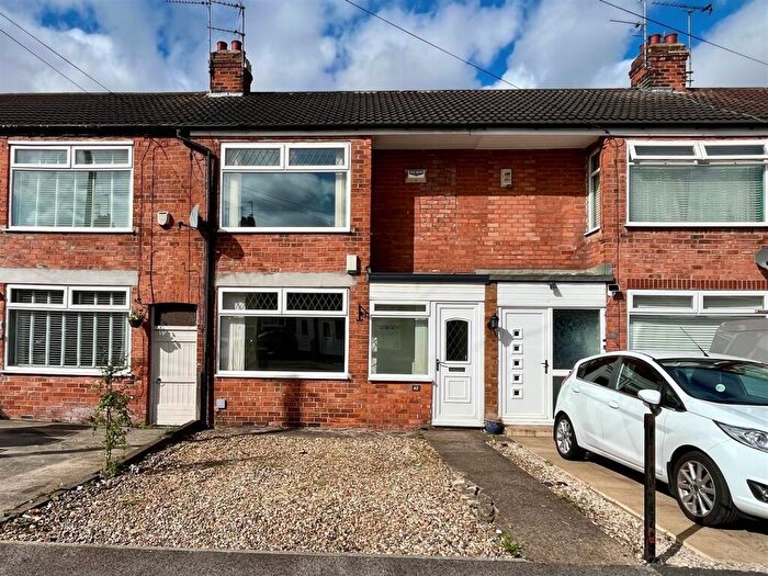 2 Bedroom Terraced House For Sale In Eastfield Road, Hull, HU4
