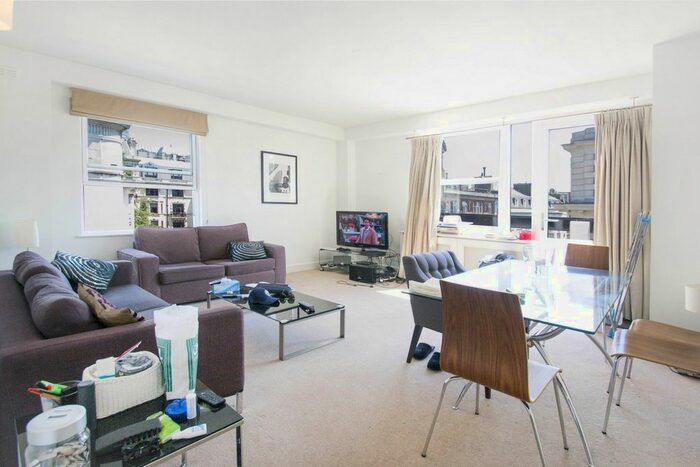 3 Bedroom Flat To Rent In Weymouth Street, Oxford Street, W1W
