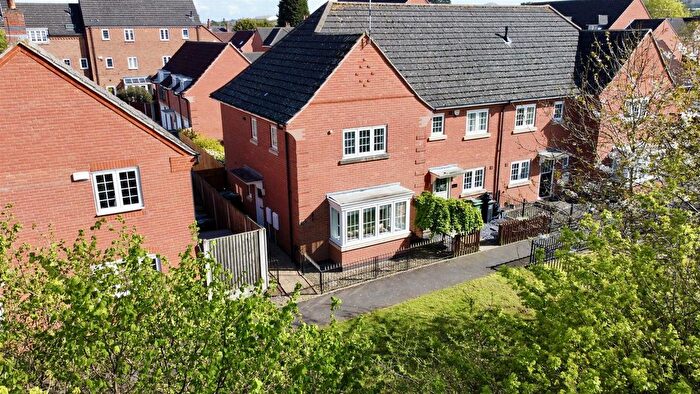 3 Bedroom End Terrace House For Sale In Threadcutters Way, Shepshed, Loughborough, LE12