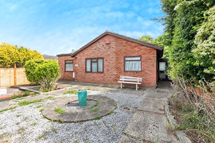 3 Bedroom Detached Bungalow For Sale In Simpson, Simpson, Milton Keynes, MK6