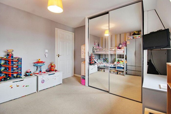 2 Bedroom Flat For Sale In Copperfields, Prospero Way, SN25