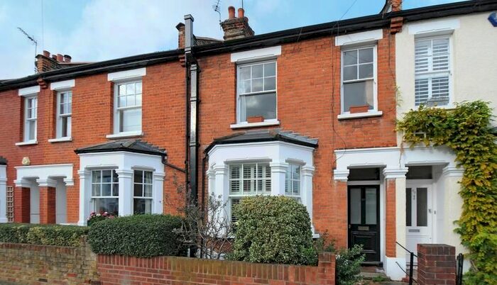 1 Bedroom Flat To Rent In Littleton Street, London, SW18