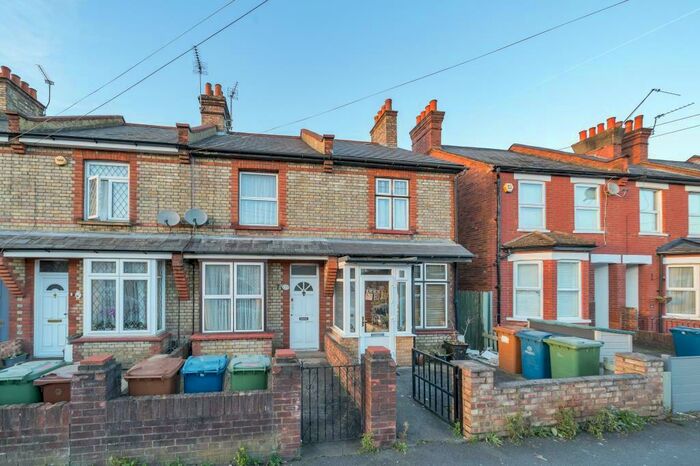 3 Bedroom Terraced House To Rent In Harrow Weald, Greater London, HA3