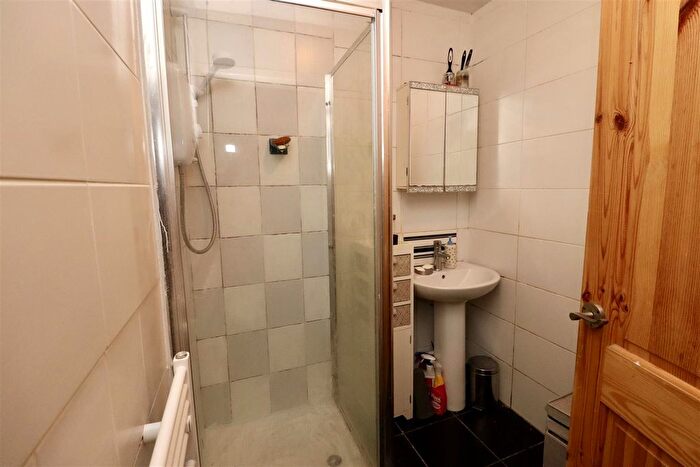 1 Bedroom Flat For Sale In Old Lea, Holme-On-Spalding-Moor, York, YO43