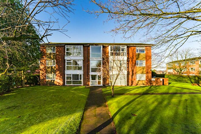 2 Bedroom Apartment For Sale In Wrayton Lodge, Whitehall Road, Sale, M33