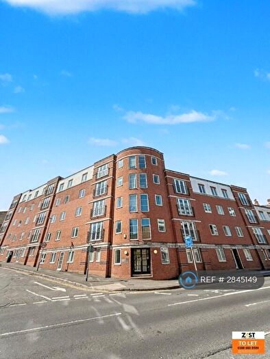 1 Bedroom Flat To Rent In The Zone, Nottingham, NG1