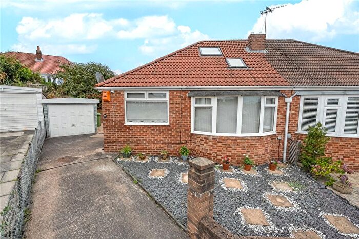 3 Bedroom Bungalow For Sale In High Moor Grove, Leeds, West Yorkshire, LS17