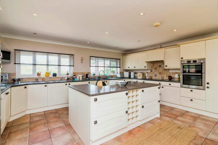 5 Bedroom Detached House For Sale In Lee Gardens, Beccles, Suffolk, NR34